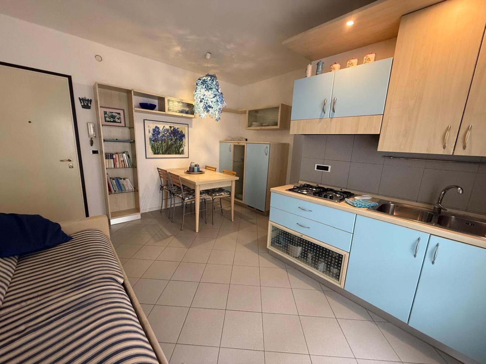 Gracious Apartment Located In The Heart Of Lignano Lignano Sabbiadoro Exterior photo