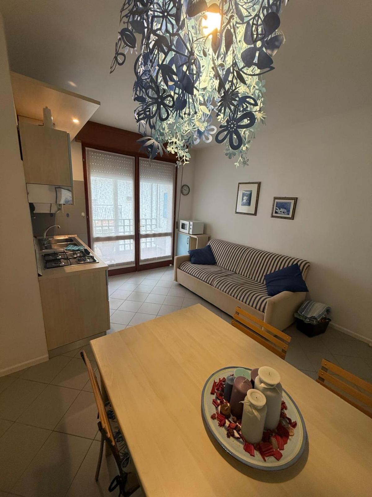 Gracious Apartment Located In The Heart Of Lignano Lignano Sabbiadoro Exterior photo